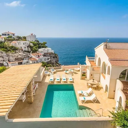 Cala En Porter Sleeps 10 Pool Air Con Wifi Cala En Porter (Menorca)