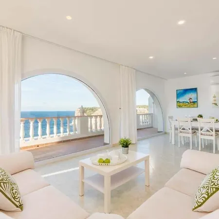 Cala En Porter Sleeps 10 Pool Air Con Wifi Villa